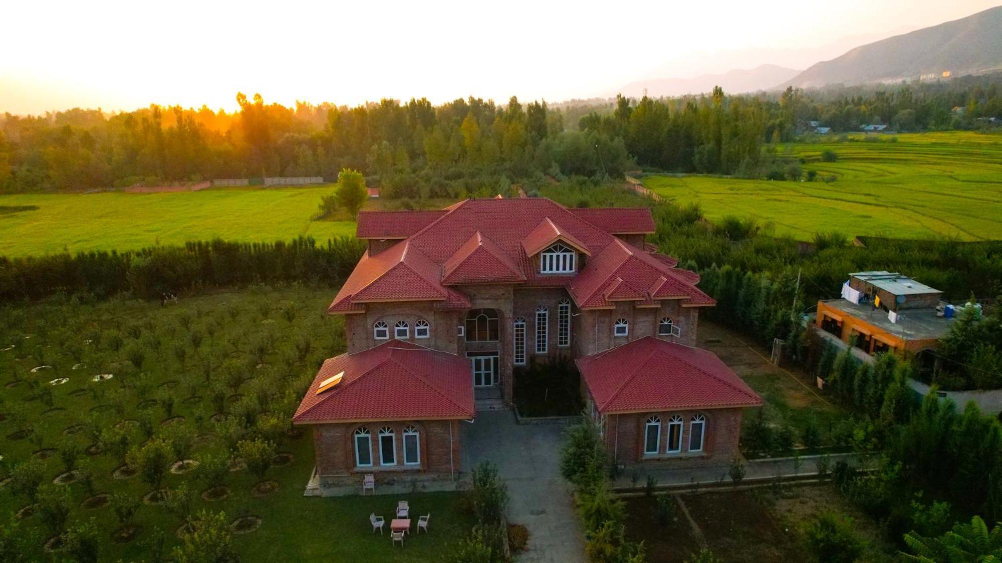 The Country Hills Villa Срінагар Екстер'єр фото